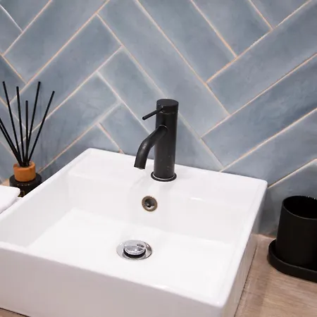 Apartment Hidden Gem Gran Teatro Falla By Apartmentsincadiz